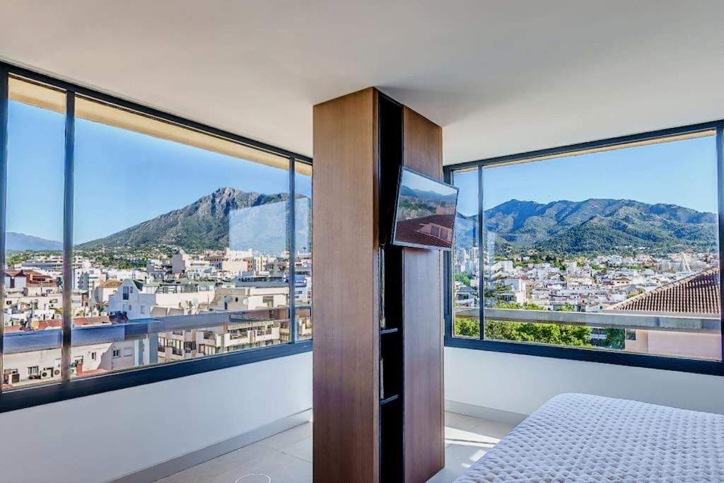 Luxury Penthouse With Panoramic Sea View *