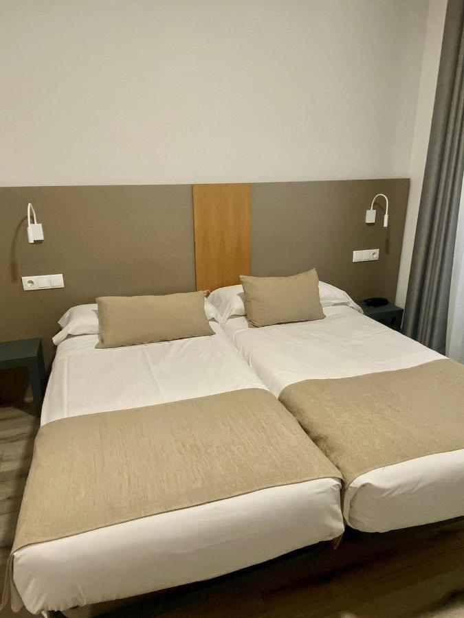 Pensión Residencia Fornos 3*