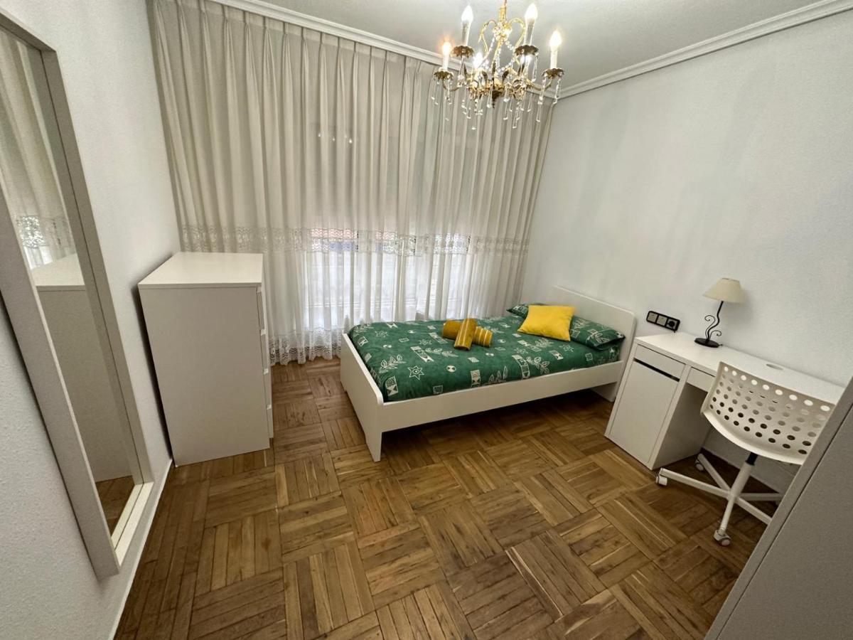 Aramburu Apartamento *