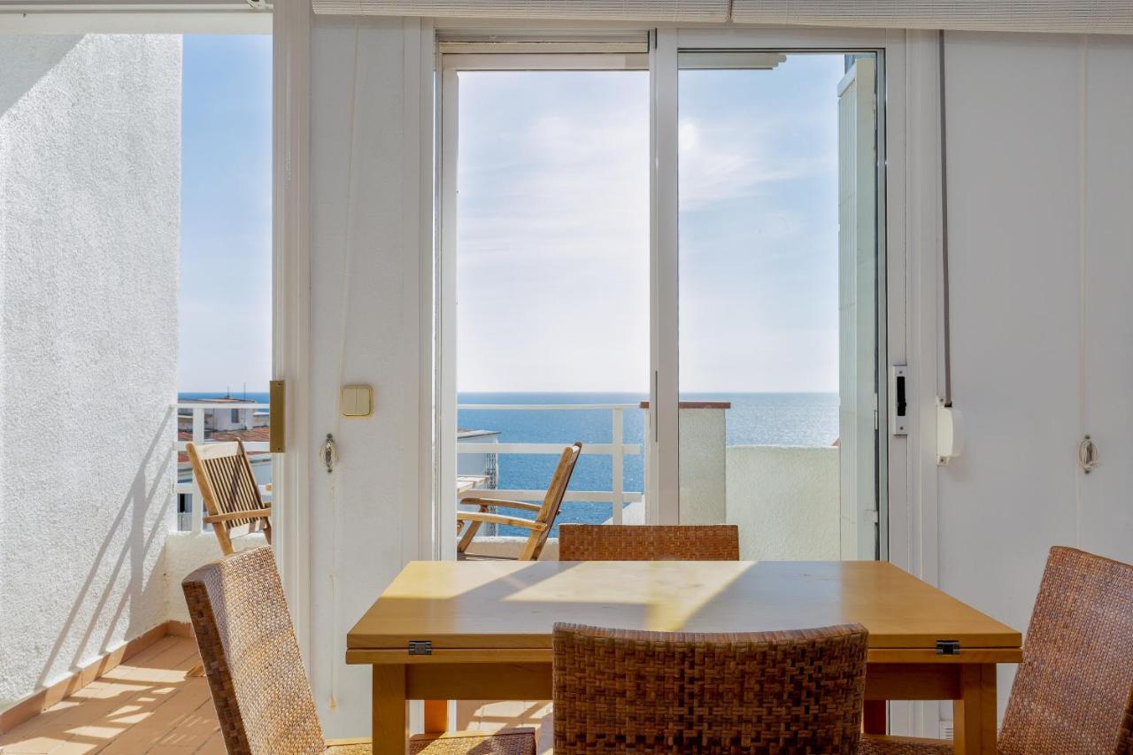 Apartment V021 - Neptuno Roses