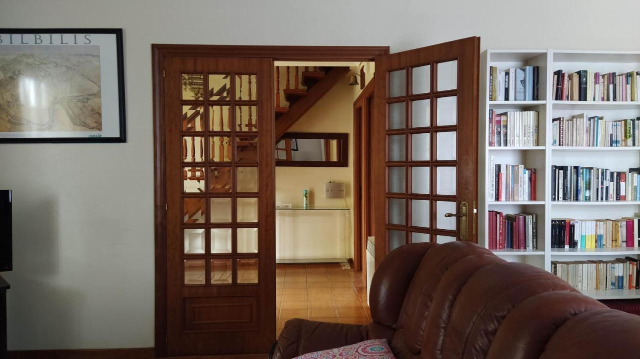 Casa Con Jardin En La Playa De Almieiras Holiday home *