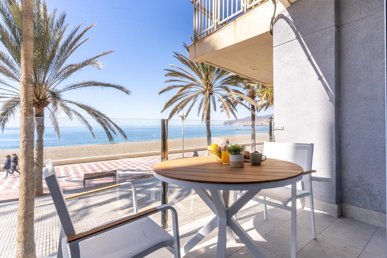 Expoholidays- Paseo Maritimo Apartment *