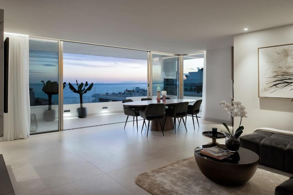 Apartment Luxury Penthouse With Panoramic Sea View