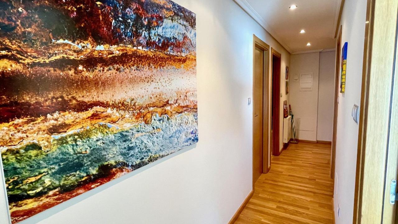 The Cliffs - Ortigueira Kalmak *