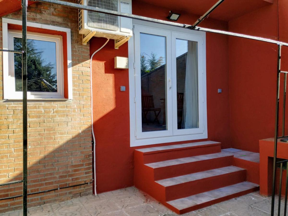Casa Con Jardin, 1 Habitacion, Barbacoa *