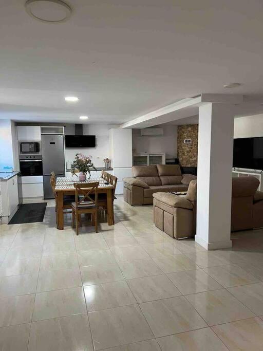 Casa Toja. Agradable Y Familiar. * Vimianzo