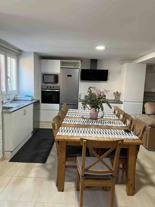 Casa Toja. Agradable Y Familiar. Holiday home