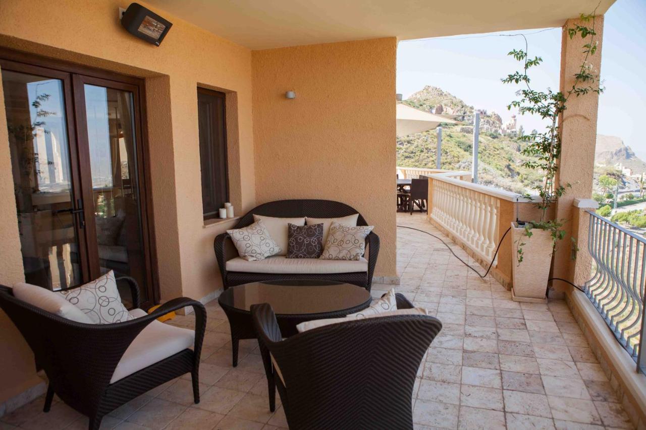 Casa Del Mar Villa *