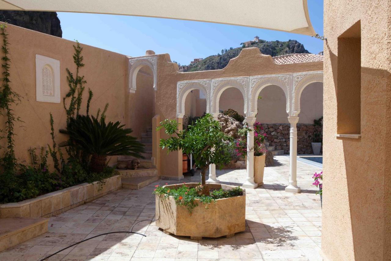 Casa Del Mar *