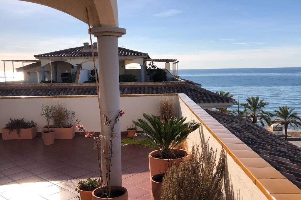 Seafront With Rooftop Terrace And Pool Calafell
