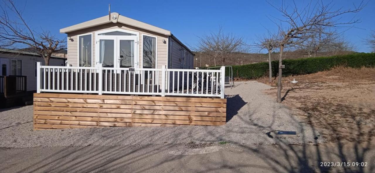 Campsite Maestrat Park Static Homes, Motorhomes, Caravans & Tents