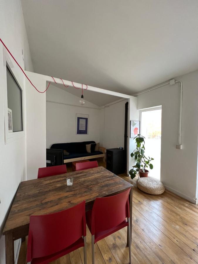 Apartment Alojamiento Con Encanto En Planta Superior Ideal Para Trabajo Y Escapadas Familiares En Montserrat *