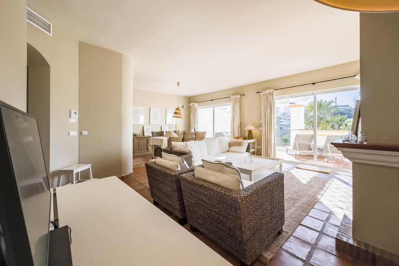 92-apartment With Fantastic Views, Miraflores, Mijas Apartamento *
