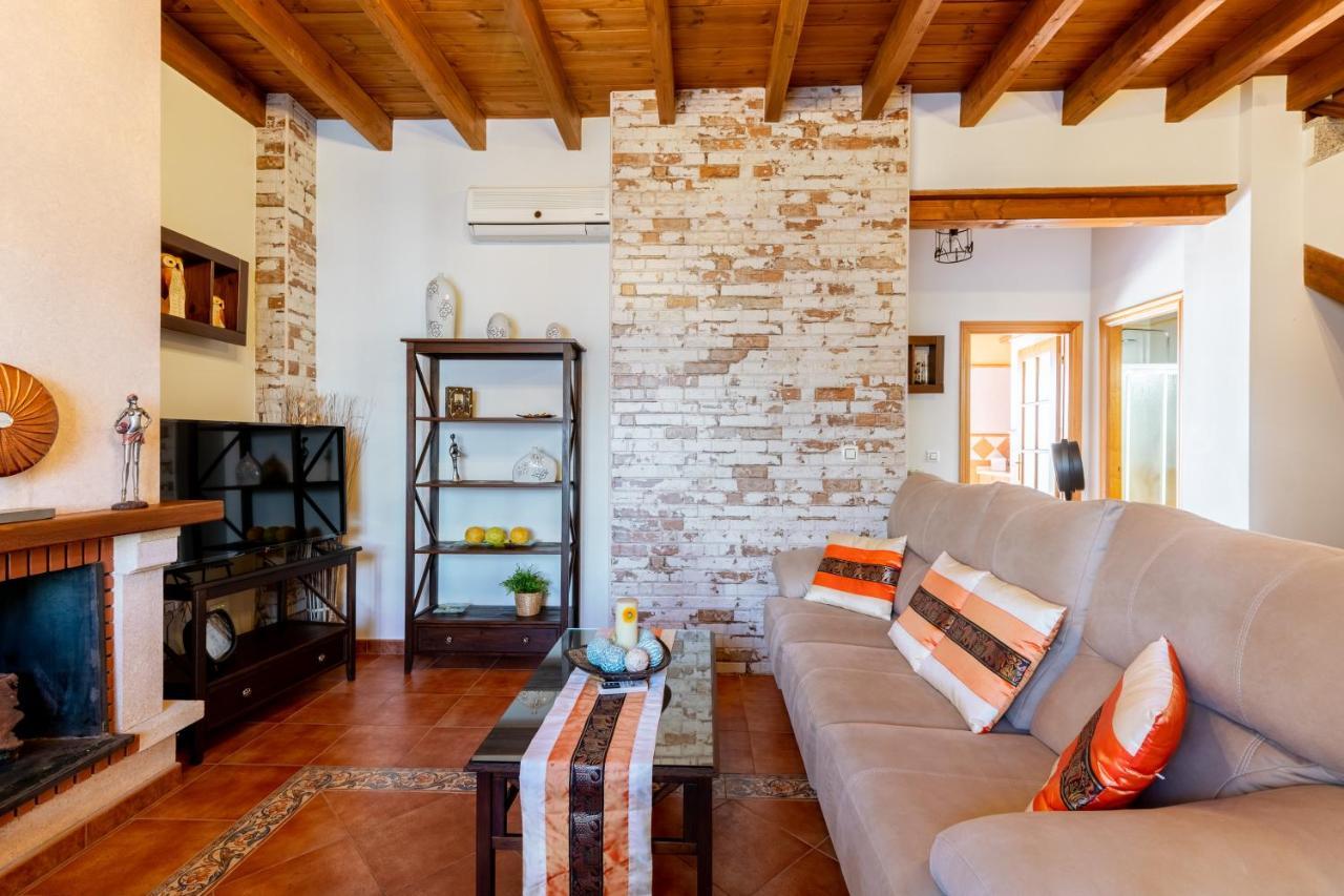 Vll Vivienda Rural A Puertas De Donana Villamanrique De La Condesa