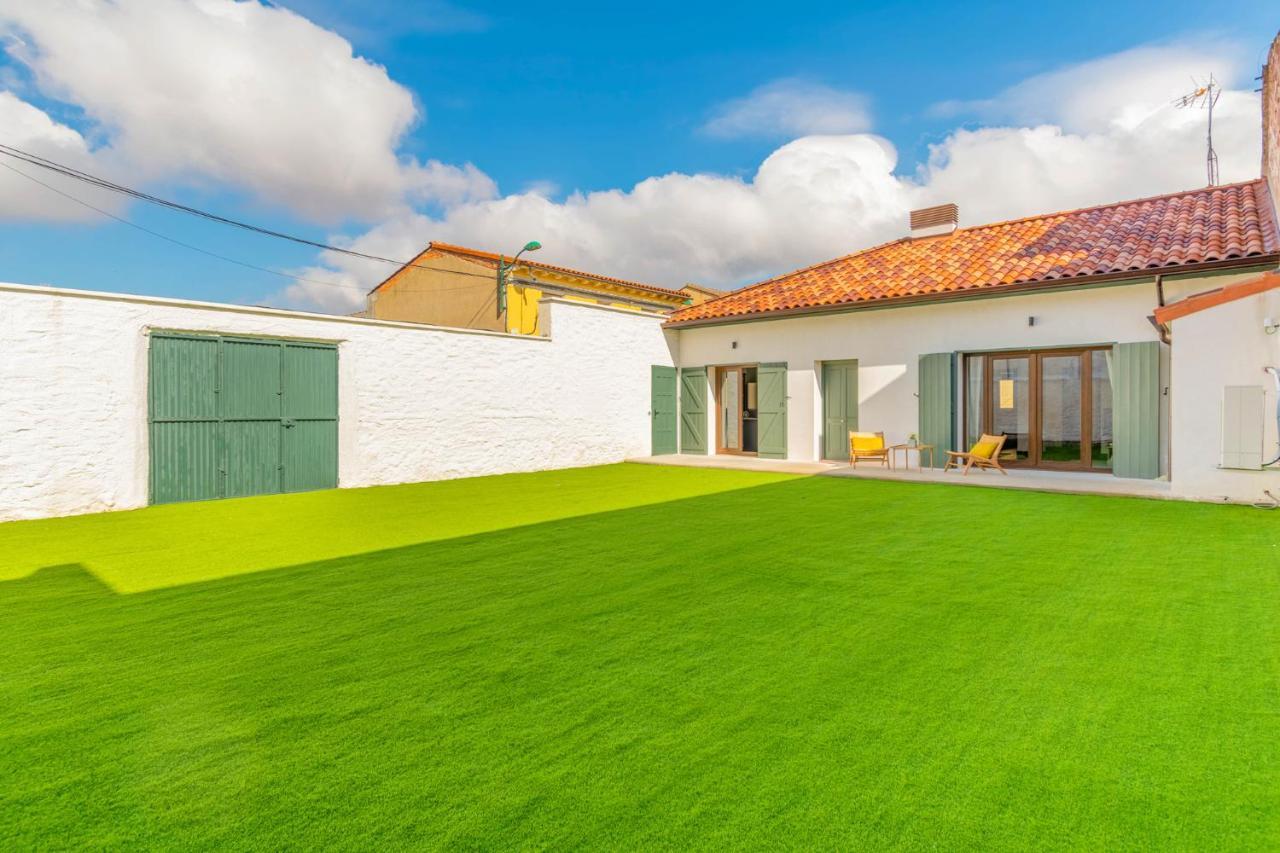 Holiday home Casa Blanca, Acogedora Casa A 15 Minutos De Sendaviva Y Bardenas Cadreita