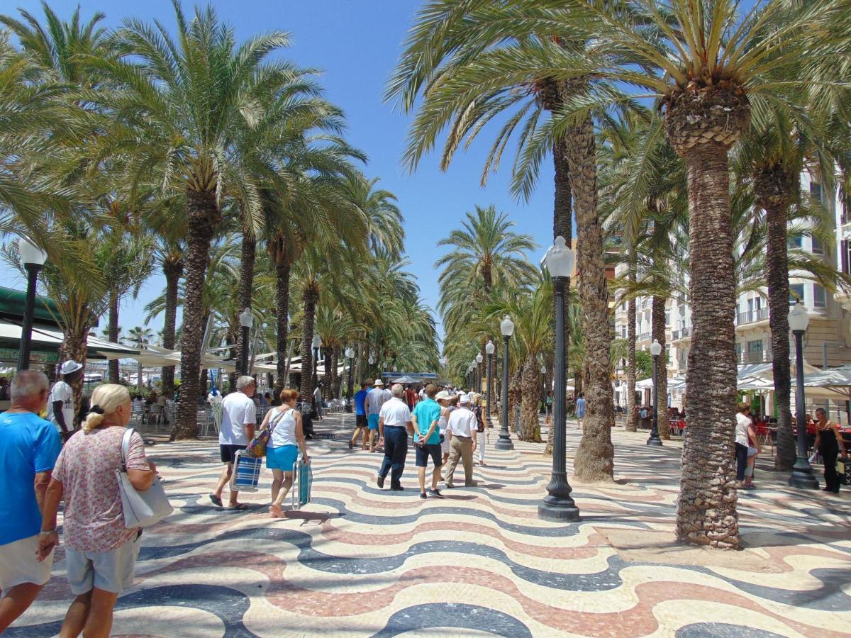 Playa Postiguet Apartamento Alicante