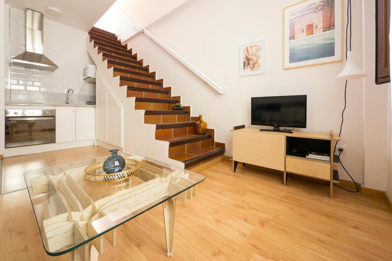 Coqueto Duplex Con Terraza Privada Y Parking Apartment *