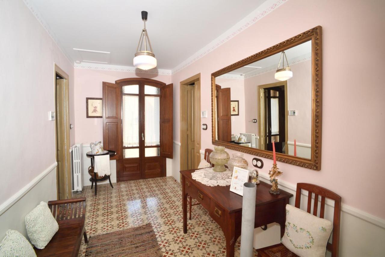 Cal Fuster De La Placa Bed and breakfast 3*