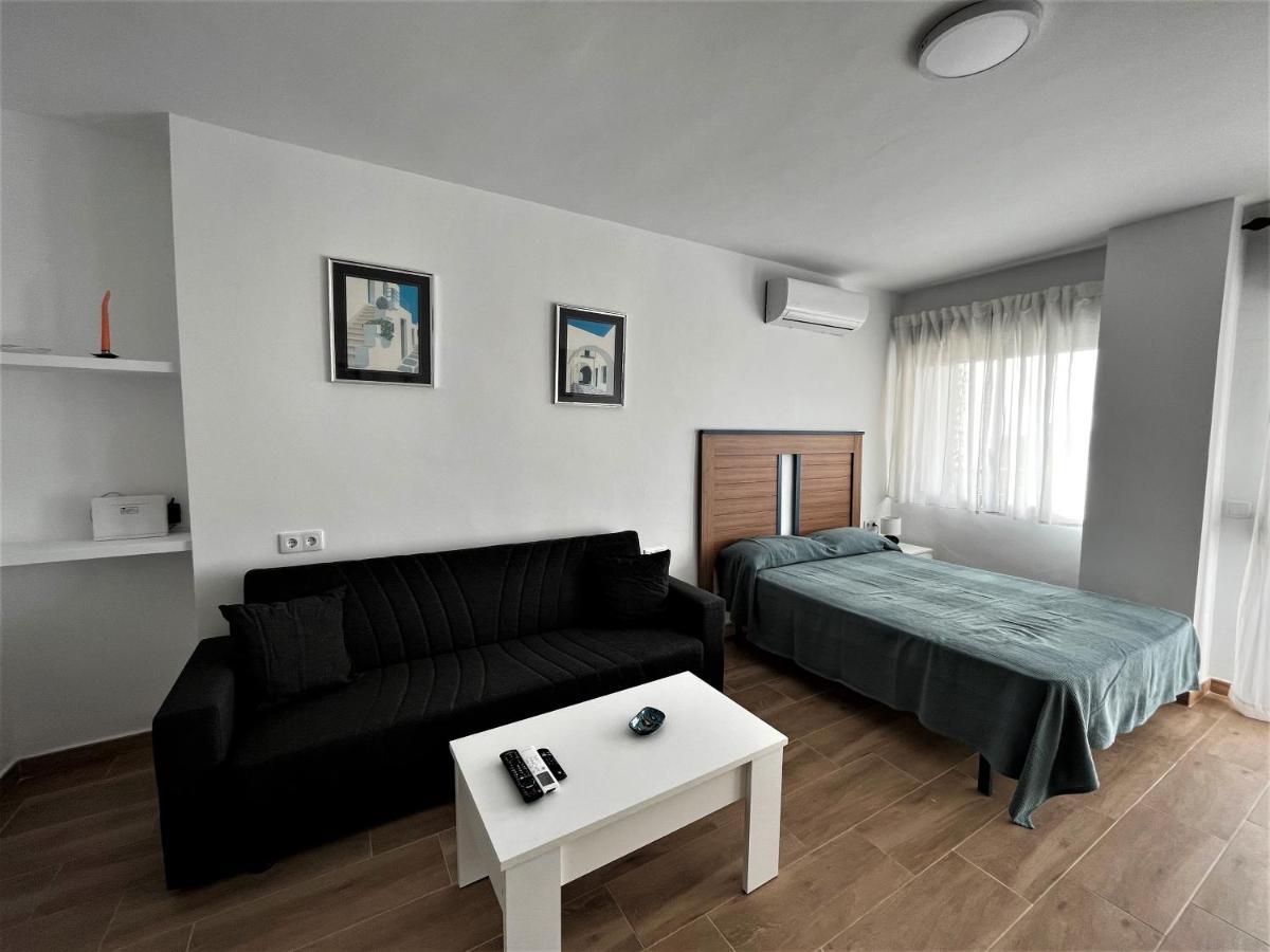 Apartment Ver7 - Estudio, Wifi, Fire Stick Amazon, Terraza, Vistas Al Mar, Piscina Torremolinos