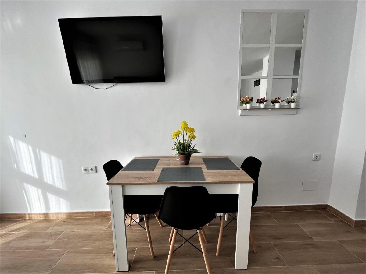Ver7 - Estudio, Wifi, Fire Stick Amazon, Terraza, Vistas Al Mar, Piscina *