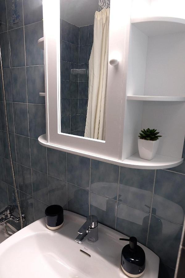 Apartment Con Piscina L' Ancora *