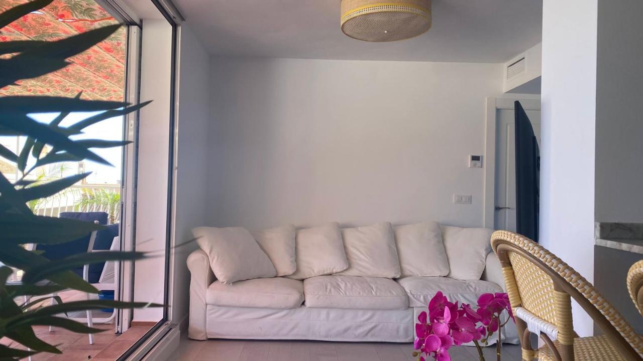 Embarcadero De Apartment