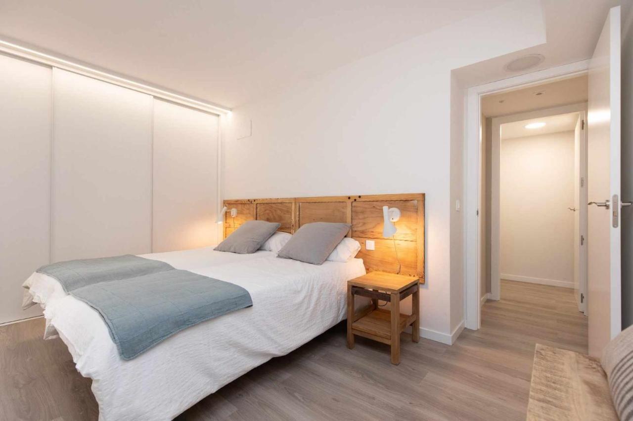 Apartment Sky I By Bevalle *