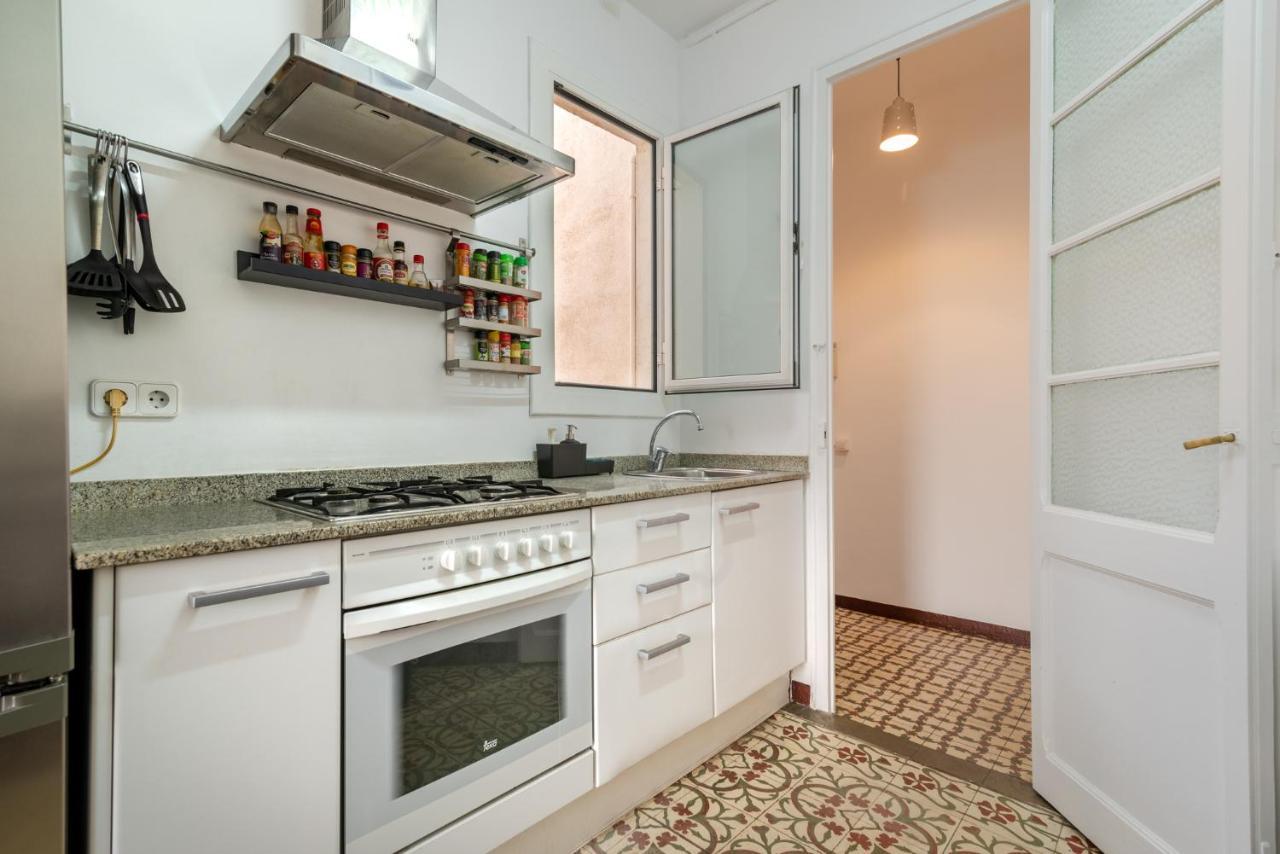 Superb Cute Flat Bests View On The Sea For Couple Apartment *