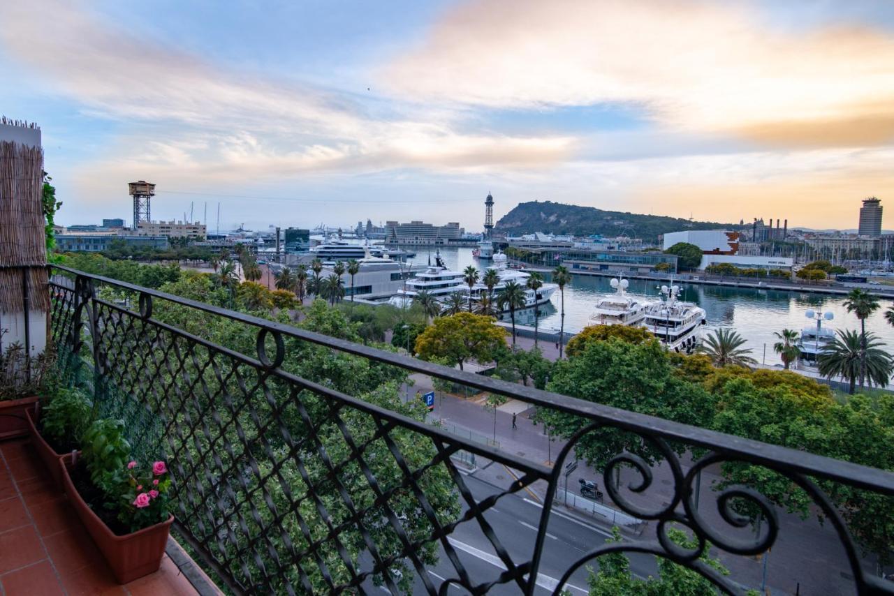 Superb Cute Flat Bests View On The Sea For Couple Apartment