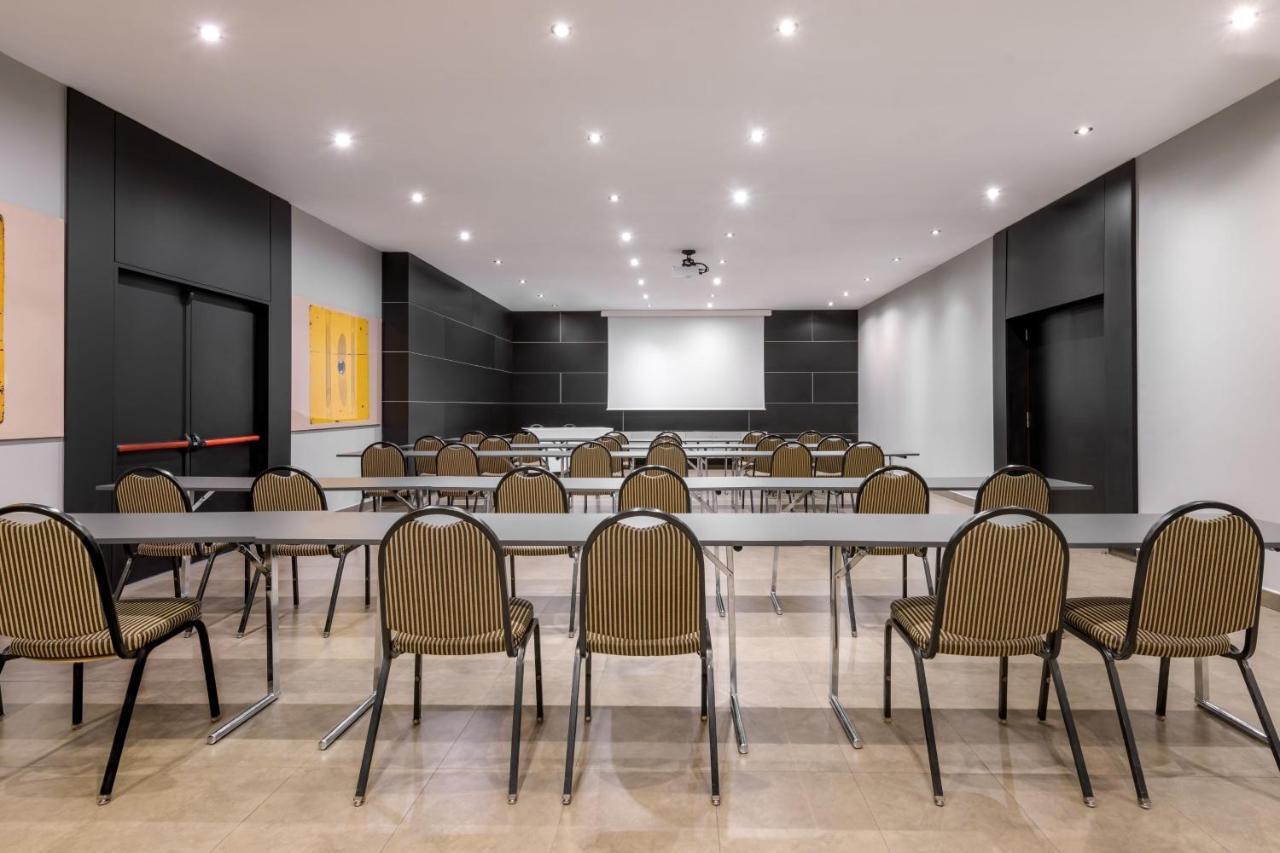 Ac By Marriott Madrid Airport Coslada