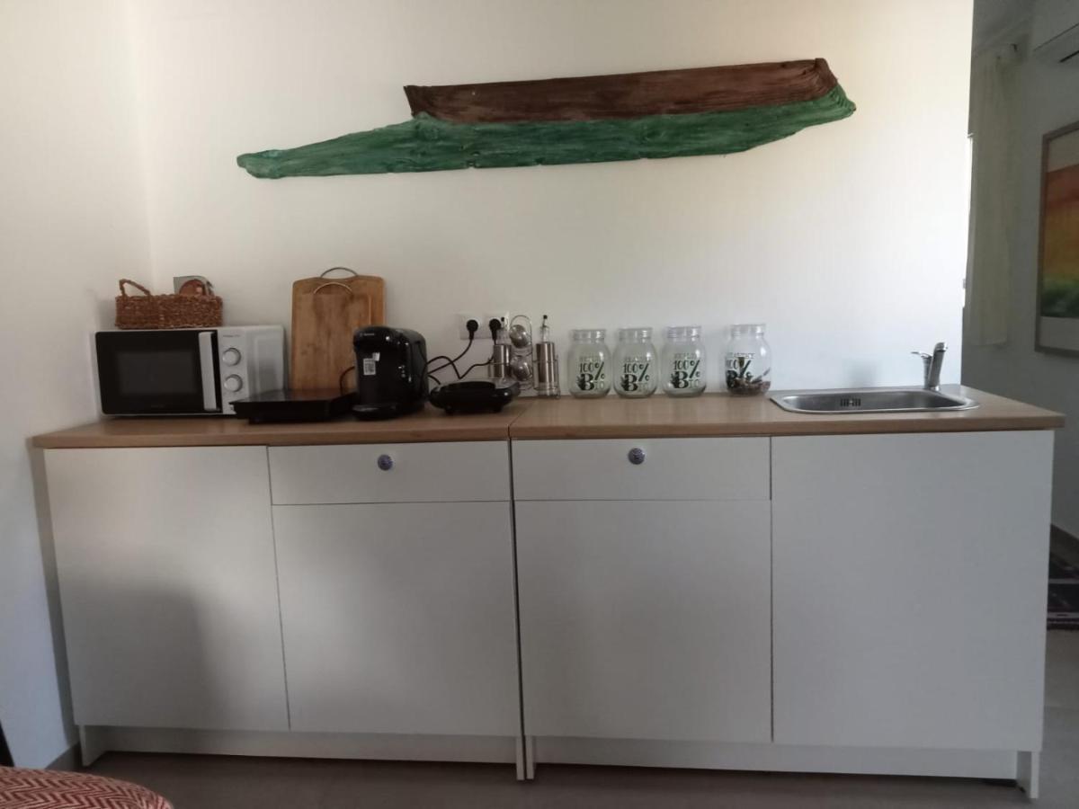 Entre Limones, Casa De Invitados En Vivienda Familiar *