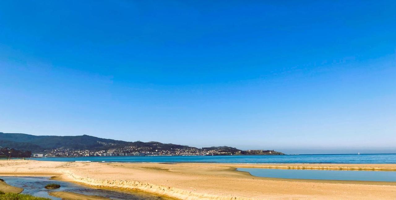 Aparthotel A Meiga Areas-playa America! Nigran