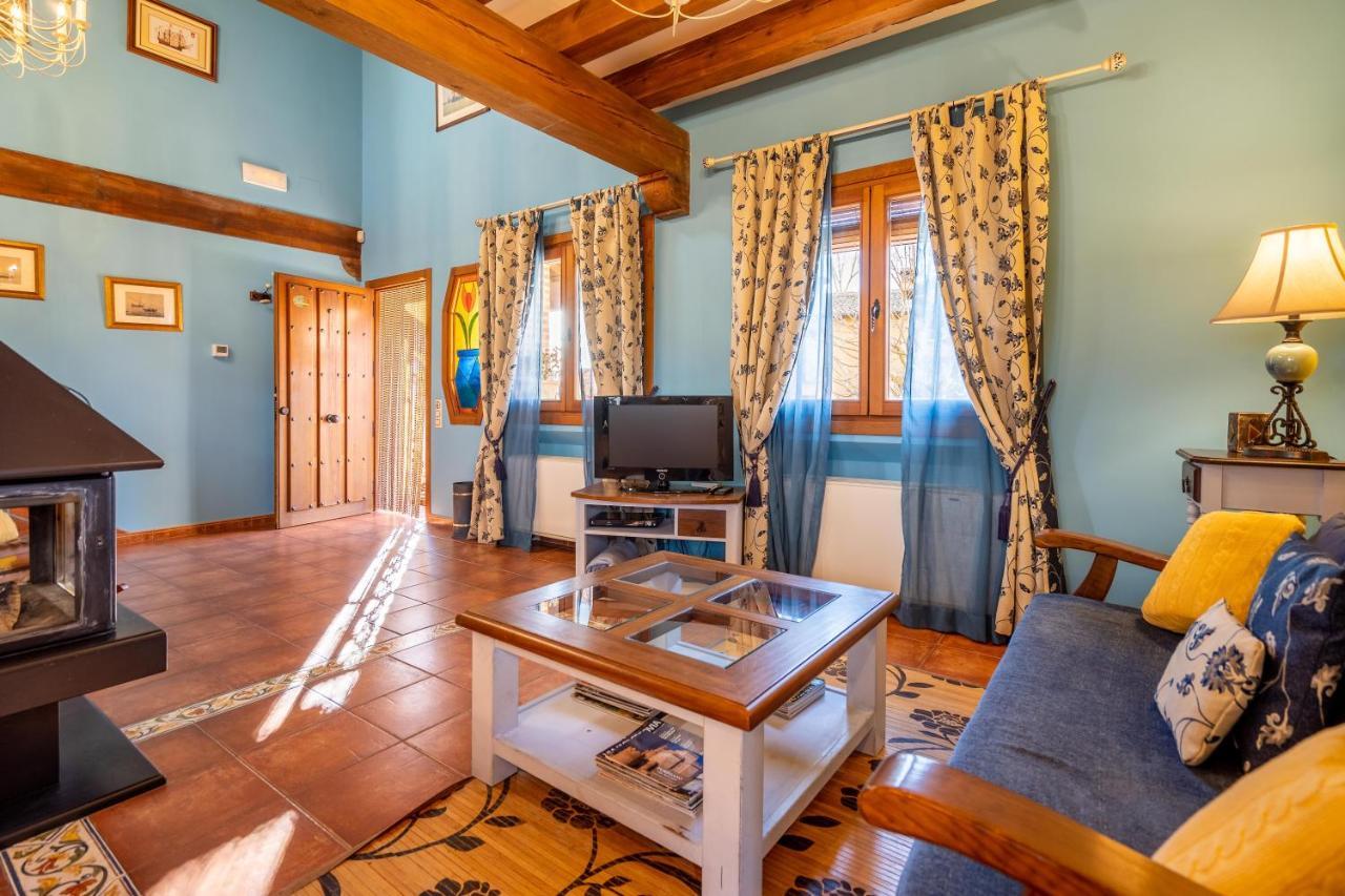 A Toca En Segovia Country house Turegano
