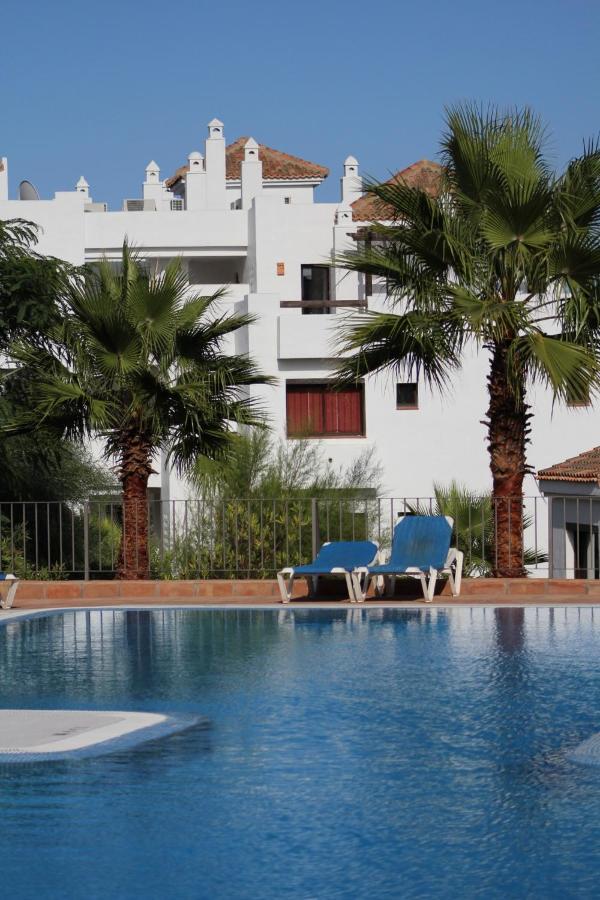 2149-amazing Groundfloor 3 Bedrooms On Golf, Pools Apartment
