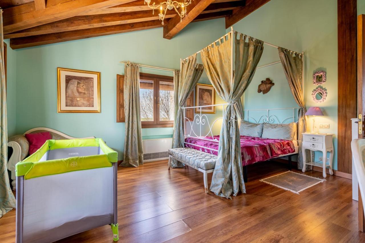 A Toca En Segovia Country house Turegano