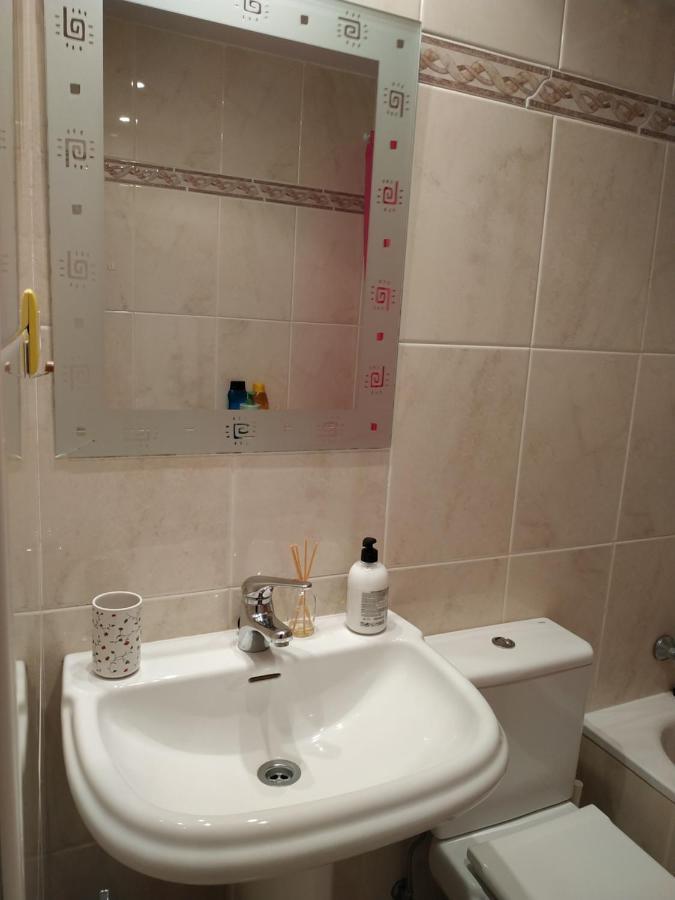 Apartamento Con Piscinas * Castro Urdiales