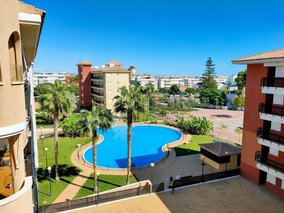 Global Properties, Con Terraza Y Piscina En La Playa De Canet Canet d'En Berenguer