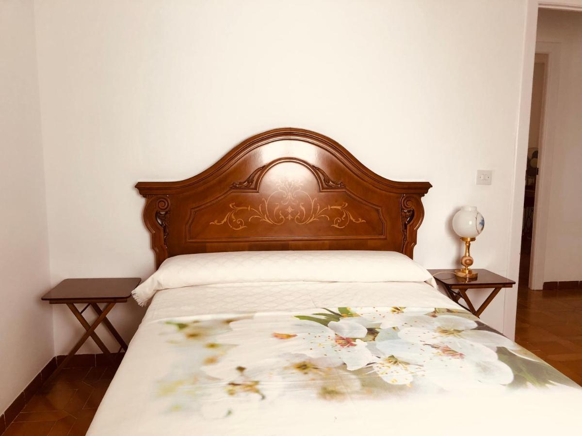 Apartamento Vivienda Familiar En El Centro De *