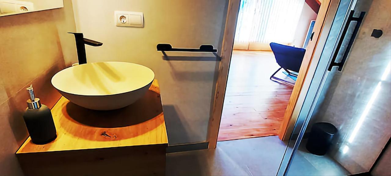 Antiga Rectoria, Aidi. Holiday home Aydi