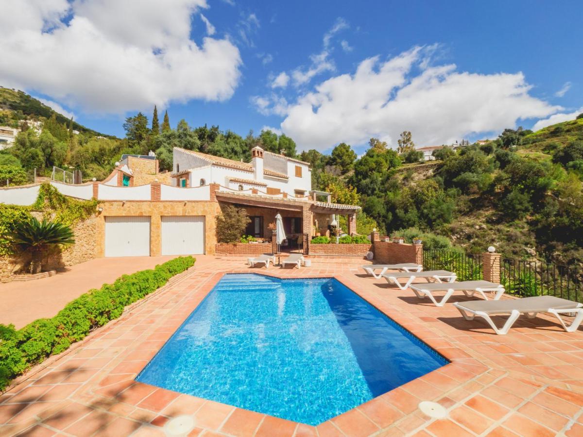 Villa Cubo's La Gitanilla Mijas