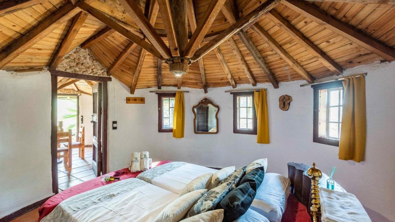 Casa De Piedra La Laguna De Tiscar By Ruralidays * Puente Genil
