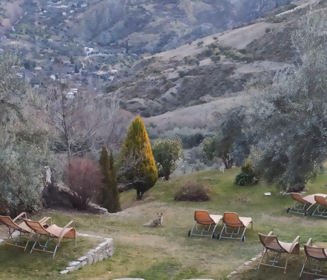 La Almunia Del Valle Hotel