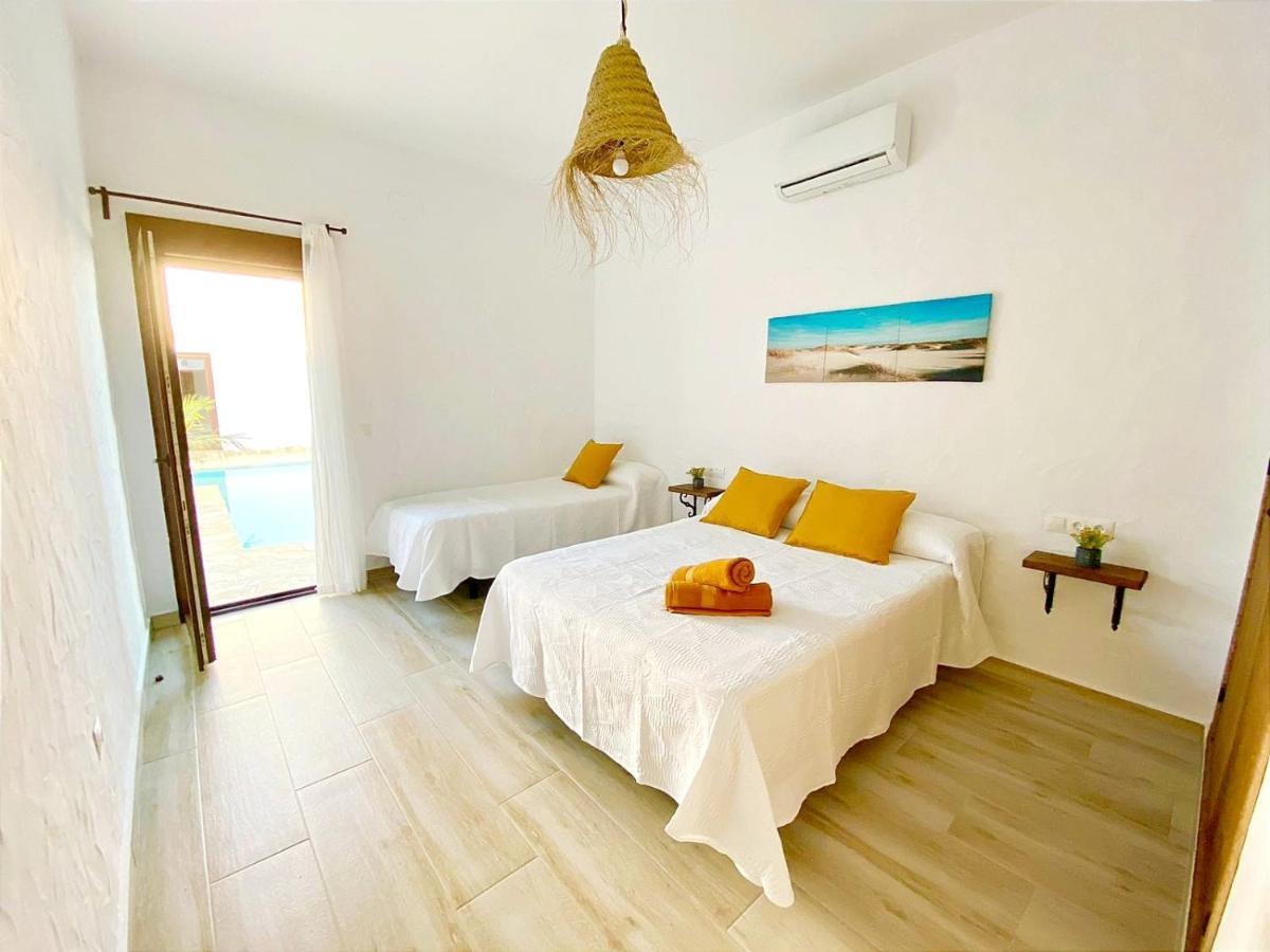 Galdana Villa *