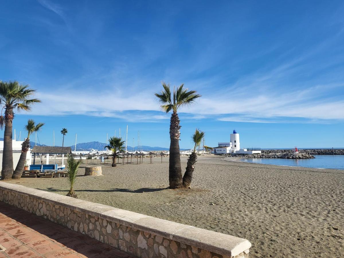 Luxury 4 Bed Townhouse Duquesa With Breathtaking Views Close To Port And Apartamento Manilva