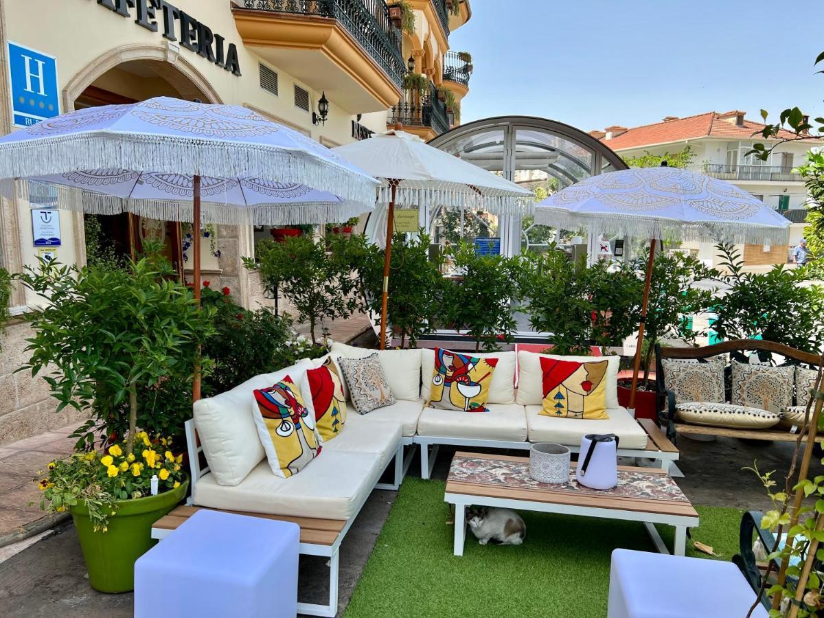 Hotel El Curro Burunchel