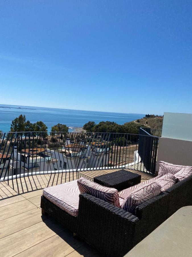 Apartment Beachfront Penthouse! *