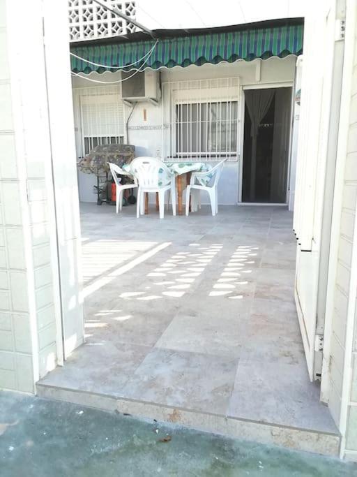 Apartment Apto Con Terraza Y 2 Dormitorios. 600 Megas Wifi.