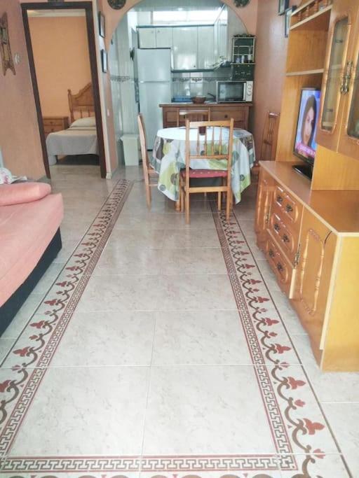 Apartment Apto Con Terraza Y 2 Dormitorios. 600 Megas Wifi.