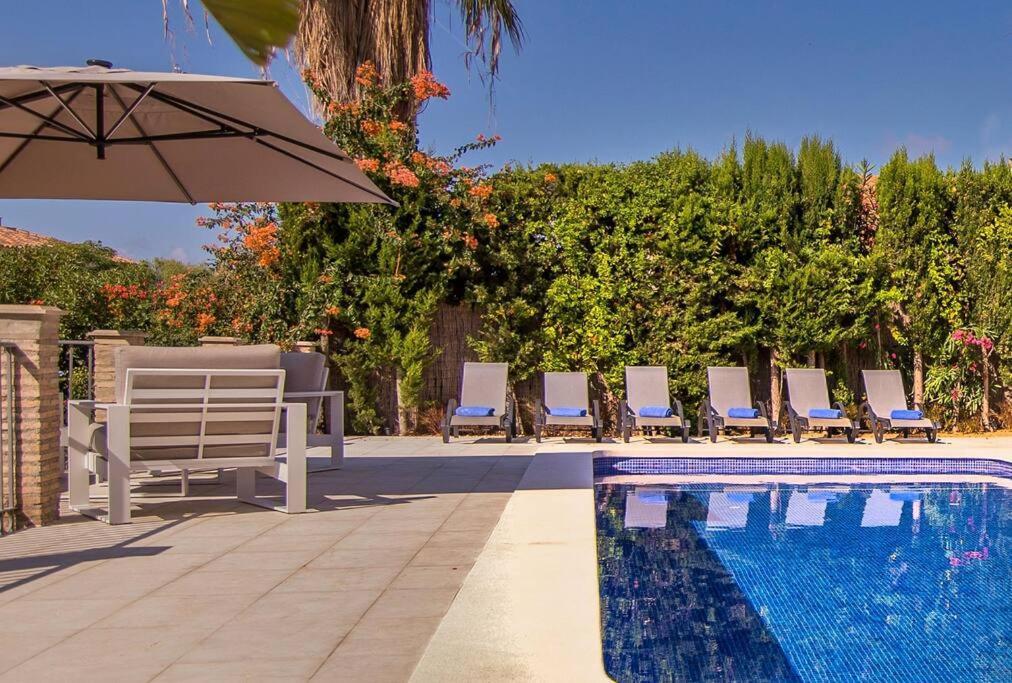 Luxury Christine Sea View Villa *
