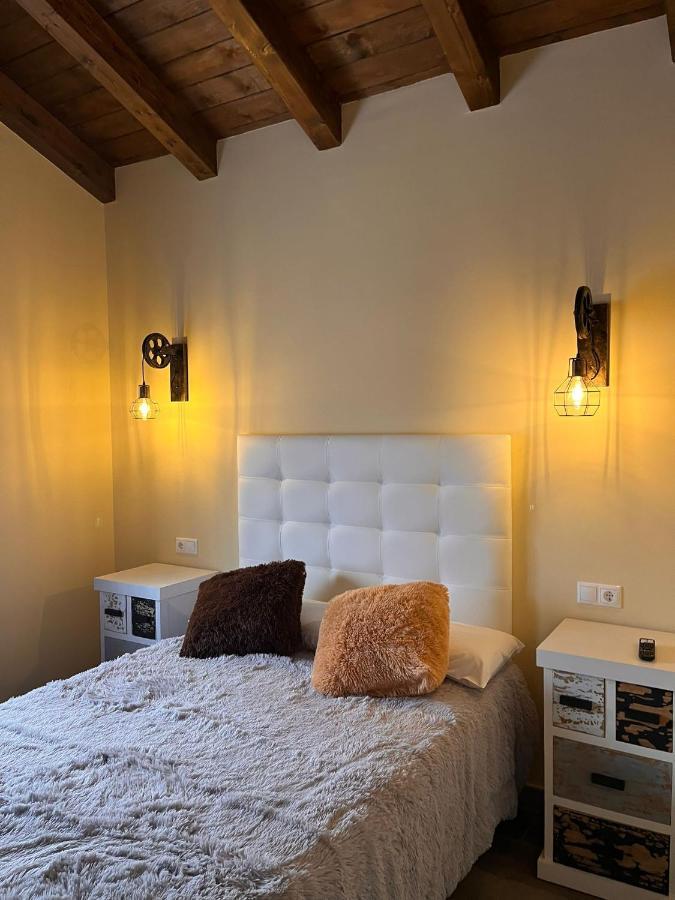 Casas Del Barranco De La Hoz Ventosa (Castilla-La Mancha)